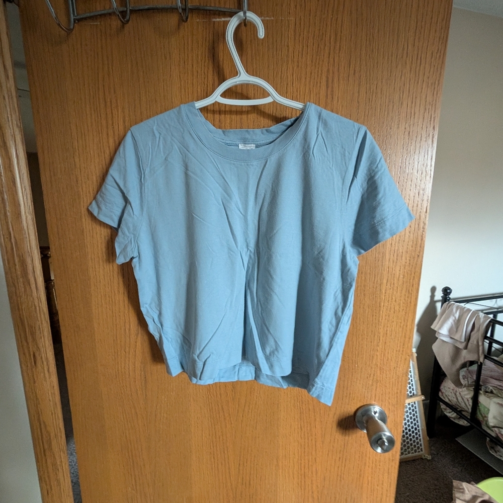 Aritzia Wilfred Weekender Tee
